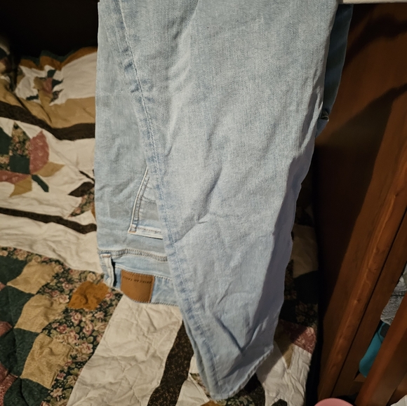 American Eagle jeans - Picture 2 of 3